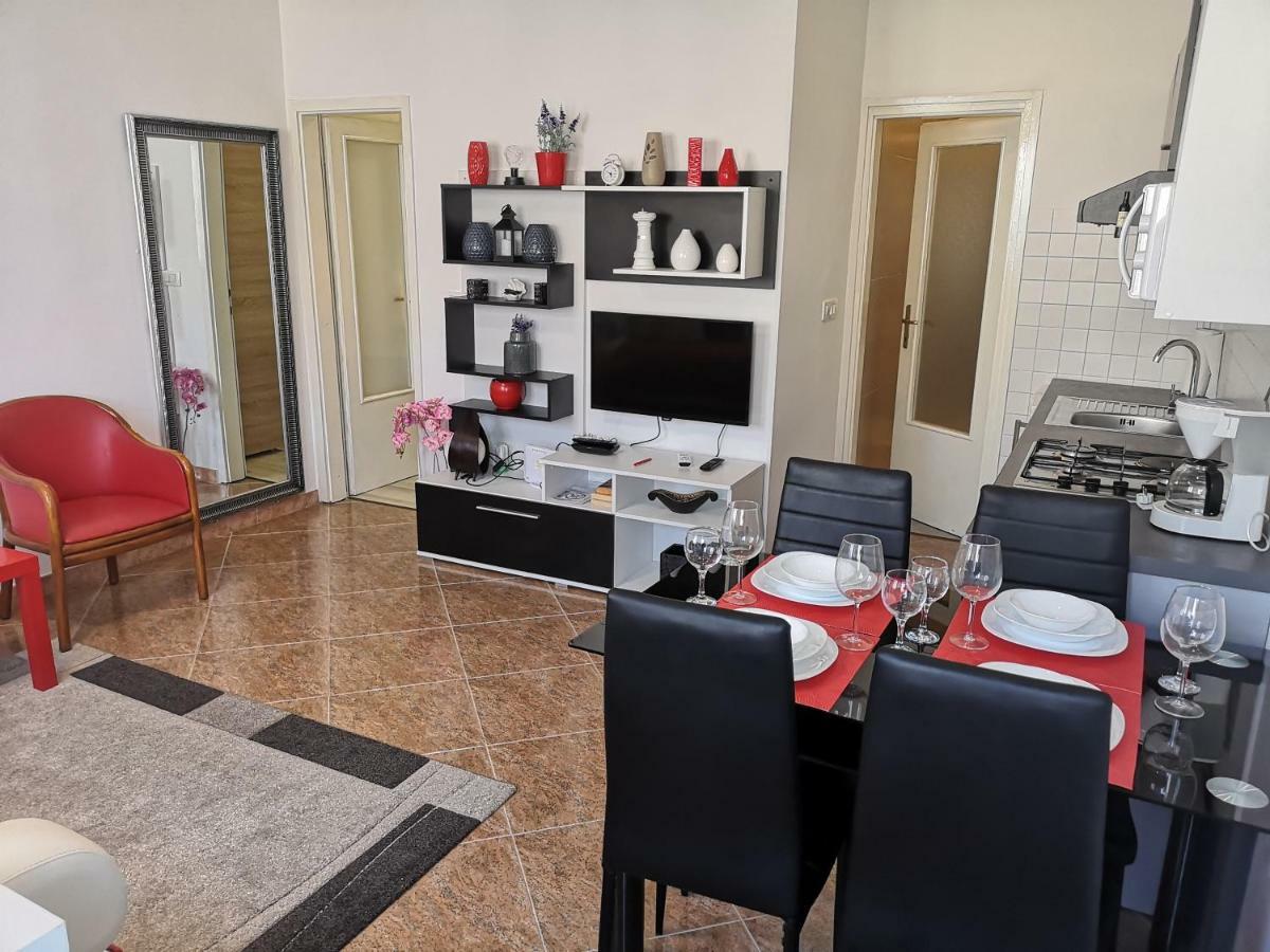 Studio Bi Apartment *